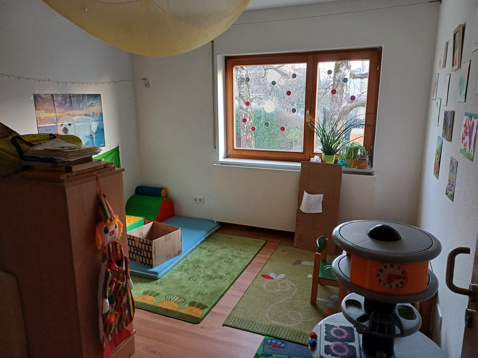 Klettergerüst und Spielgeräte für U3-Kinder